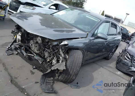 2018 Audi Q7 3.0T Premium z USA, uszkodzony, nr VIN WA1VABF77JD044228